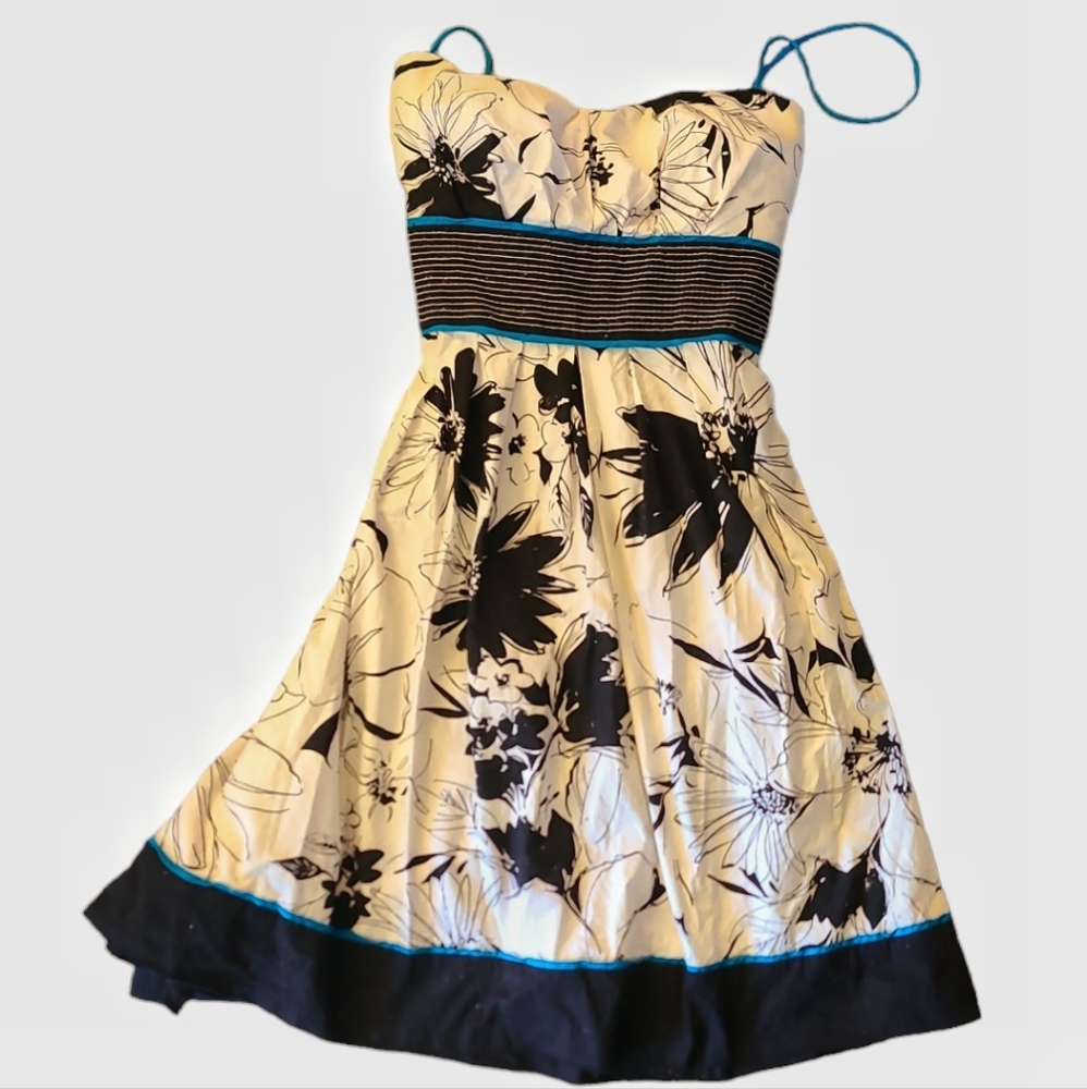 Gorgeous, Flirty Dress by Speechless